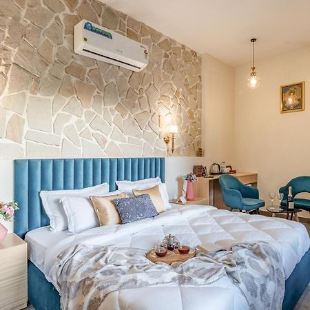 Stayvista At The Magnolia Farm 3 Bedroom Villa In Amritsar With Indoor Pool & Jacuzzi Exterior photo