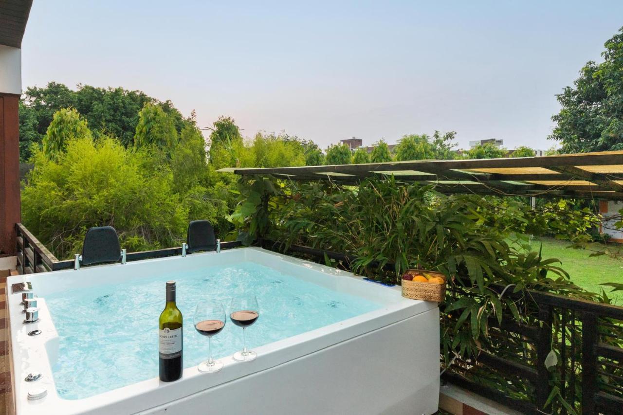 Stayvista At The Magnolia Farm 3 Bedroom Villa In Amritsar With Indoor Pool & Jacuzzi Exterior photo