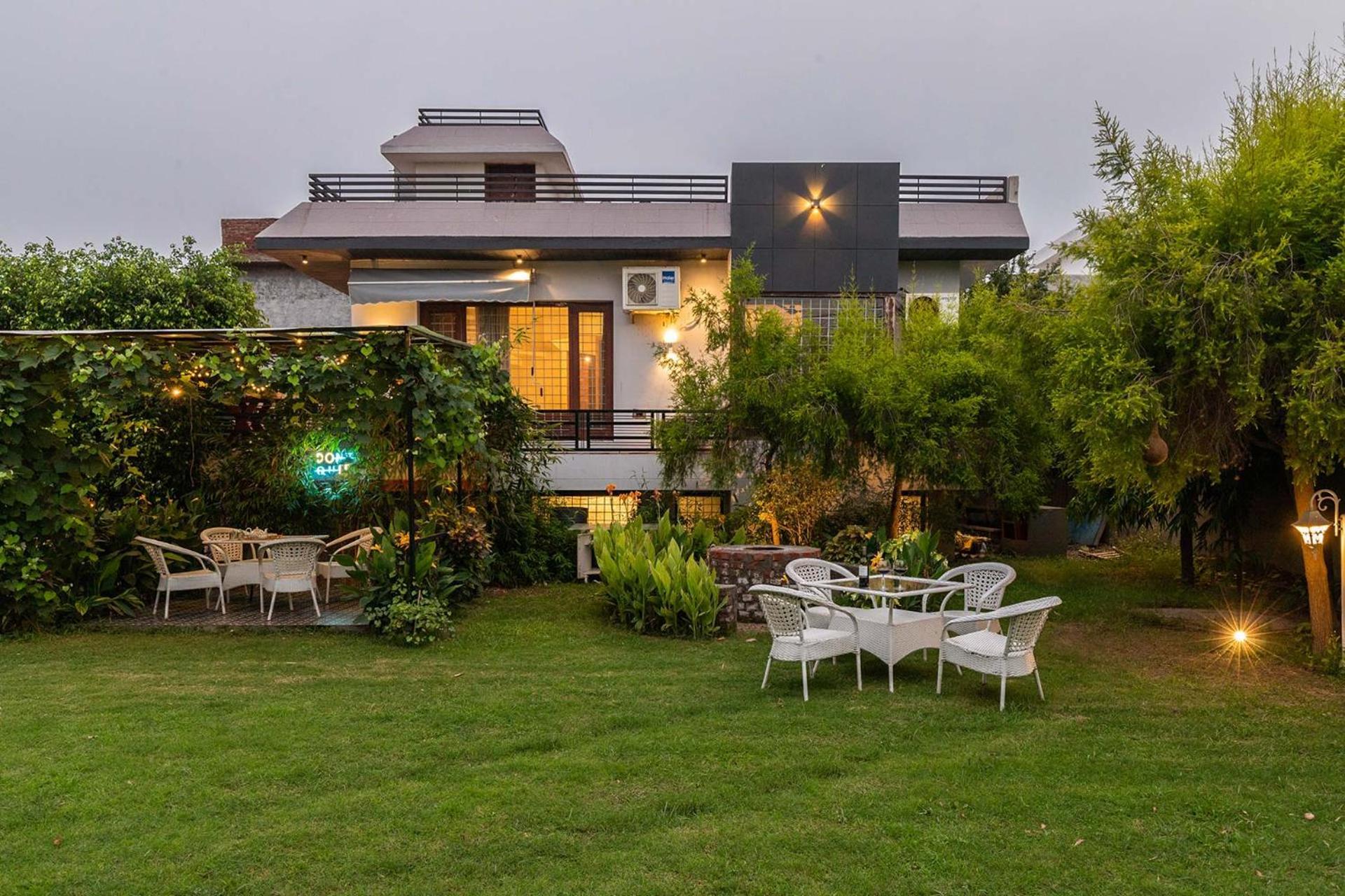 Stayvista At The Magnolia Farm 3 Bedroom Villa In Amritsar With Indoor Pool & Jacuzzi Exterior photo