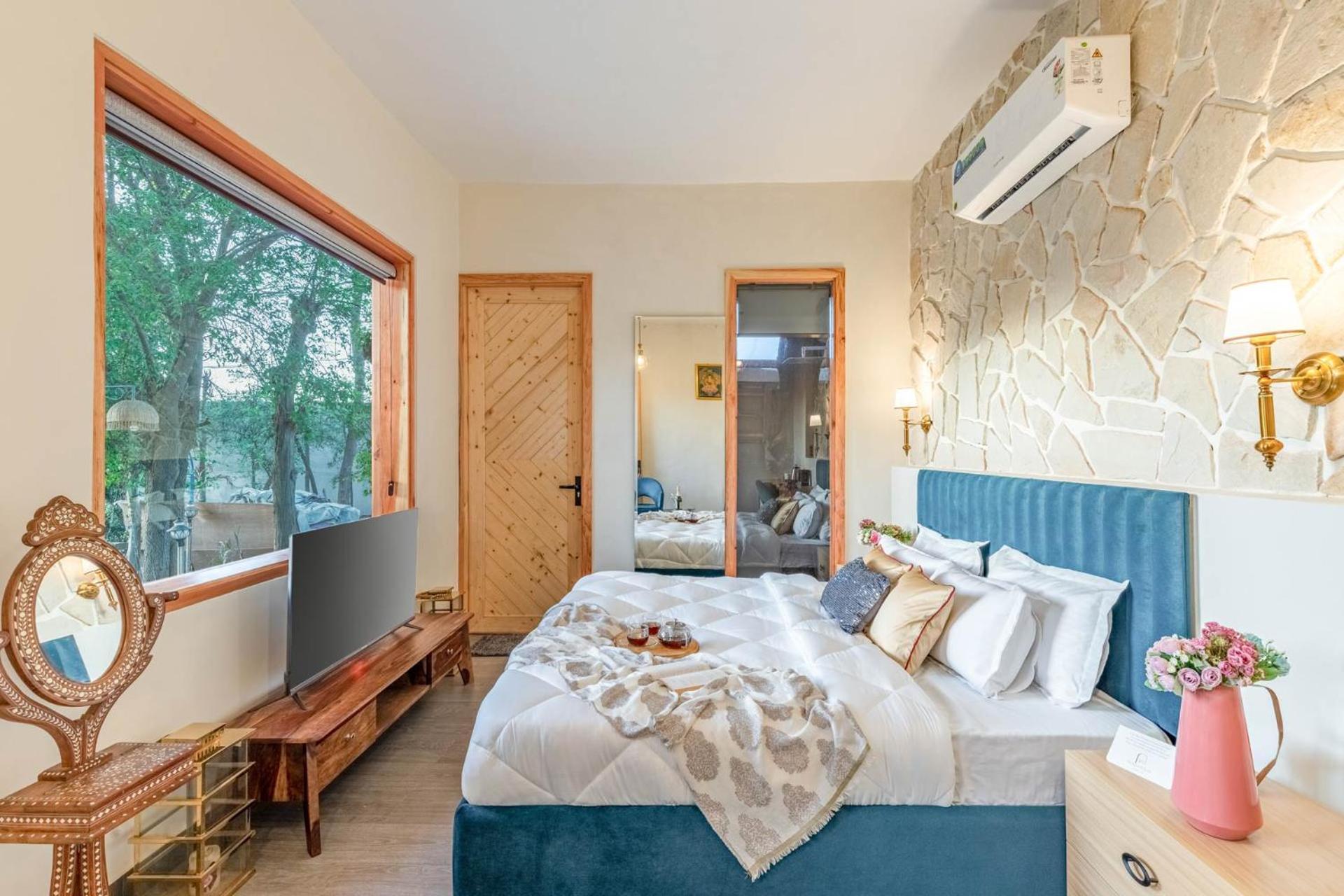 Stayvista At The Magnolia Farm 3 Bedroom Villa In Amritsar With Indoor Pool & Jacuzzi Exterior photo
